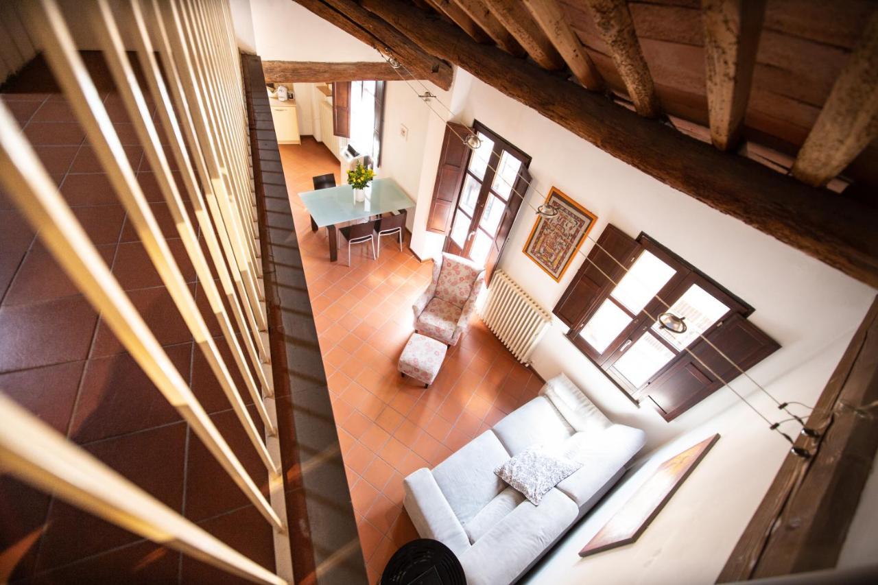 Serena Apartment, Cosy Close Center Town Lucca Bagian luar foto