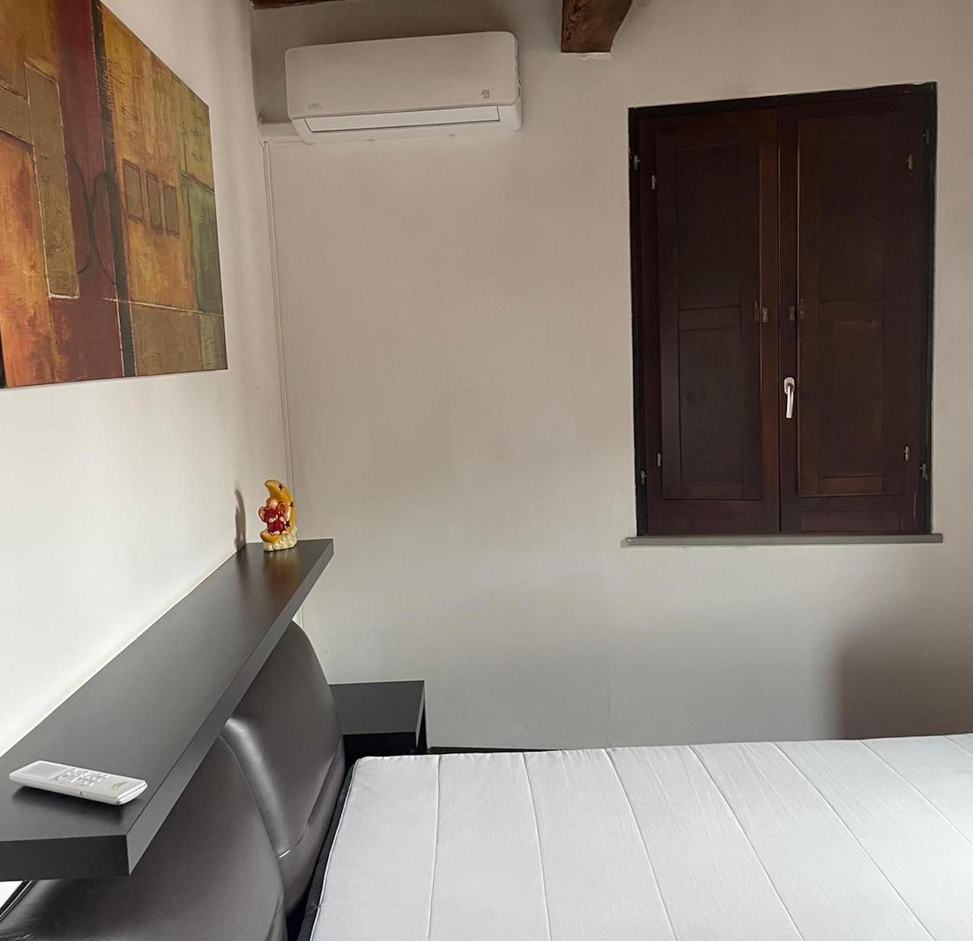 Serena Apartment, Cosy Close Center Town Lucca Bagian luar foto